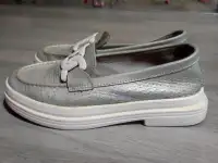 Продам кожаные летние лоферы, фотография 3