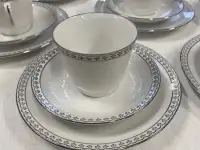 Фарфоровый винтажный сервиз, фотография 2