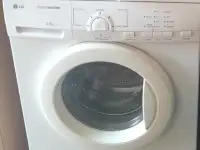 Продам стиральную машину бу в отличном состоянии срочно, торг есть, фотография 2