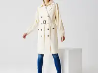 Женская куртка lacoste