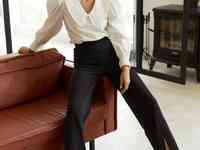 Черные брюки с разрезами