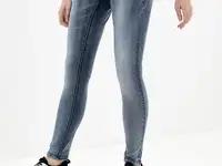 Джинсы mamalicious