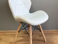 Большой ассортимент стульев и кресел, фотография 8