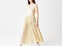 Женское платье lacoste без рукавов