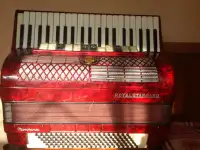 аккордеон ROYALSTANDARD