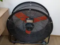 Продам вентилятор звоните на вотсап, фотография 2