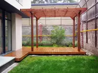 Терраса к дому из натурального дерева на заказ, фотография 3