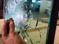 Бронированное стекло, фотография 2