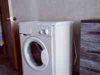 Продам стиральную машинку Indesit б/у в рабочем состоянии, фотография 2