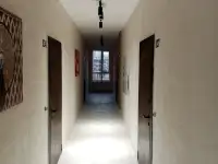 Продаю полноценную однокомнатную квартиру, Кошкарбаева 36, фотография 3