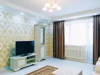 2х комнатная посуточно Сарайшык 7, фотография 2