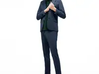 Мужской приталенный блейзер lacoste из смеси хлопка и льна