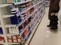 Торговые стеллажи, фотография 2