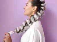 Маникюр, плетение волос, прически, фотография 8