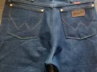Продам легендарные Американские Джинсы Wrangler 31 MWZ