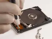 Восстановление информации, данных с нерабочих носителей.