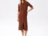 Женское платье lacoste на пуговицах