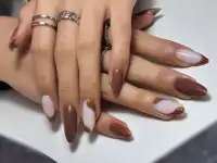 Маникюр, наращивание в Алматы, фотография 2