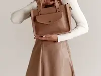 Прямоугольная сумка-тоут песочного оттенка