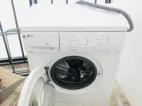 Срочно продается стиральная машина LG c загрузкой белья 3,5 кг, отжим 800об., фотография 2