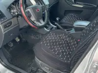 кроссовер geely Emgrand X7, фотография 8