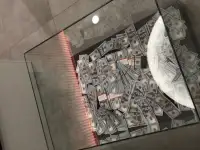 Денежный стол, фотография 5