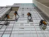 Высотные работы,альпинисты,верхолазы,утепление квартир,домов,чистка крыш от снега, надели,высотный клининг., фотография 4