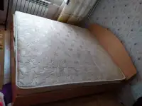 Кровать двухспальная с матрацем, фотография 4