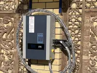 СКОРОСТНАЯ КОММЕРЧЕСКАЯ зарядная станция для БИЗНЕСА, с платёжной системой QR, на год и с разъёмом GBt, фотография 3