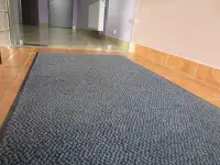 Ковролин, ковролан, ковровая плитка, ворсовое покрытие на резиновой основе, фотография 3