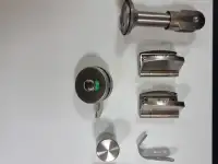 Туалетная фурнитура для сантехнических кабин и туалетных перегородок, фотография 5