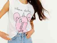 Футболка с подплечниками