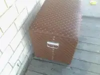 Сундук реставрирую пуфики и тд, фотография 8