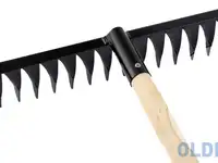 Грабли сибртех 61763  16-зубые 420мм с черенком витые