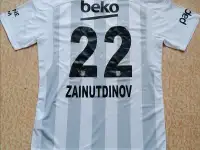 Футболка с автографом Бахтиер Зайнутдинов оригинал, фотография 2