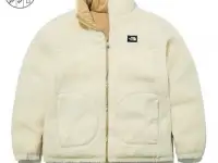 Двухсторонняя куртка The north face(беж. с бел.), фотография 2