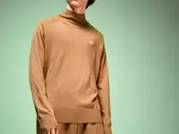 Свитер lacoste fashion show