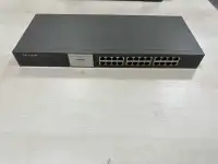 Коммутатор TP-LINK TL-SF1024