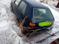 ПРОДАМ машину на запчасти целиком, фотография 5