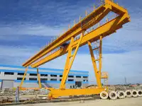 Козловой кран  двубалочный.