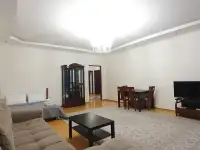 3- х комн с 4-мя кроватями и раскладным диваном с видом на Байтерек, фотография 7