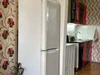 Продам уютный двор в черте города, Ул. Бажова д.163А, фотография 3