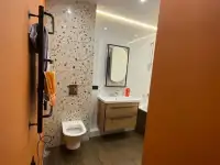 Уборка квартир домов коттеджей офисов магазинов помещений Генеральная влажная уборка после ремонта, фотография 9