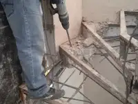 Демонтаж стен бетона кирпича Отблйниками Bosch, фотография 3