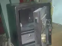 Сейфы офисный металлические, фотография 5