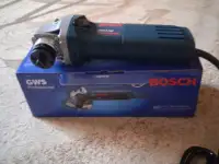 Болгарка Bosch Бош новый в упаковке, фотография 2