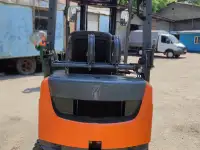 Вилочный погрузчик Toyota 8FG15 из Японии, фотография 7