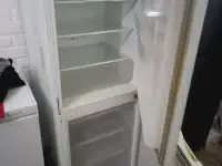 Холодильник в рабочем состоянии, фотография 3