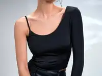 Топ на одно плечо, фотография 2
