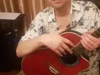 Уроки гитары, укулеле и вокала